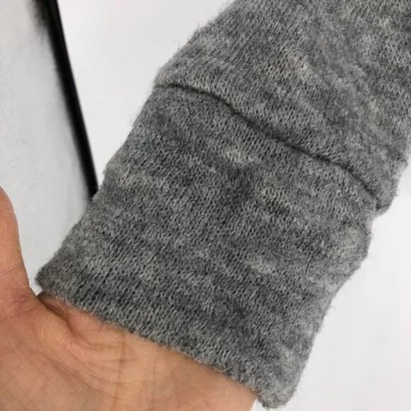 Kavu Light Heathered Grey Sweetie Turtleneck Sweater size M - Picture 10 of 16